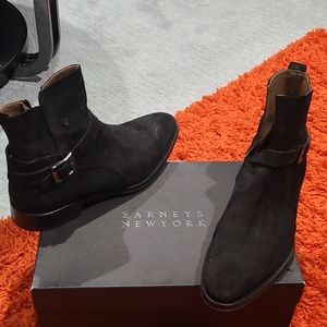 Barney's of New York men suede boots ! Black